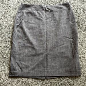 Grey pencil skirt